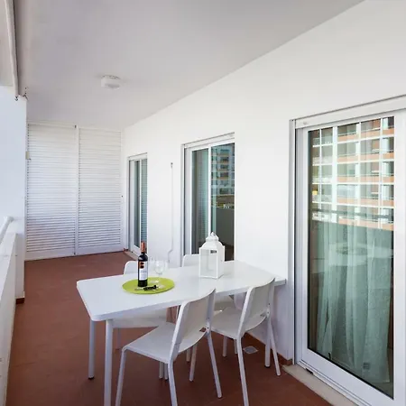 Edificio Sol Matos Διαμέρισμα *